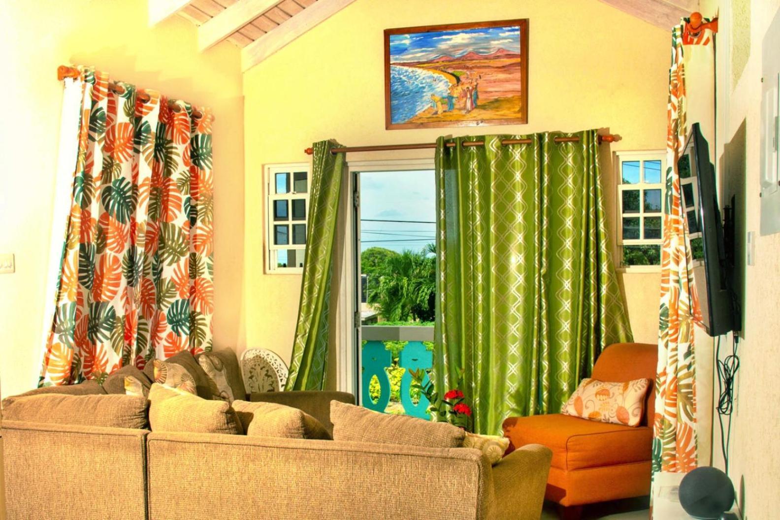 Cozy Modern Upstairs 2 Bed A/C Apt Near 2 Everything Saint Philip Exterior foto